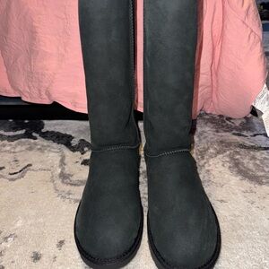 UGG Black Women's Winter Boots
